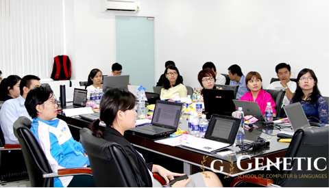 #Đội ngũ giảng viên ĐH Đông Á học khóa Marketing